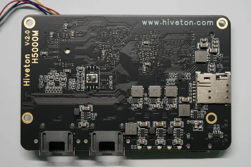 H5000M 主板背面